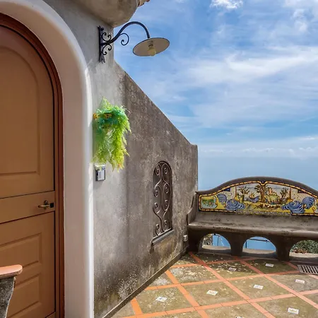 Lavinia Nocelle Holiday home *