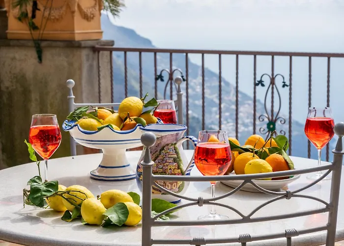 Semesterbostad Lavinia Nocelle