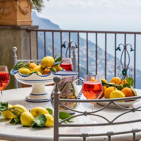 펜션 Lavinia Nocelle