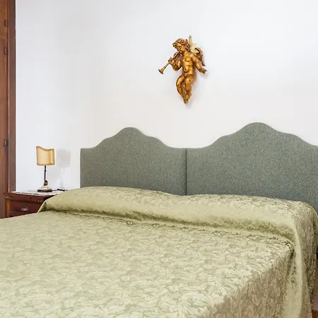 펜션 Lavinia Nocelle *