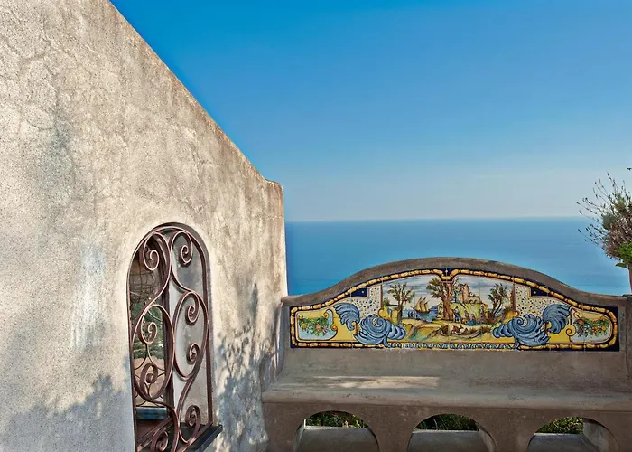 Lavinia Nocelle * Позітано