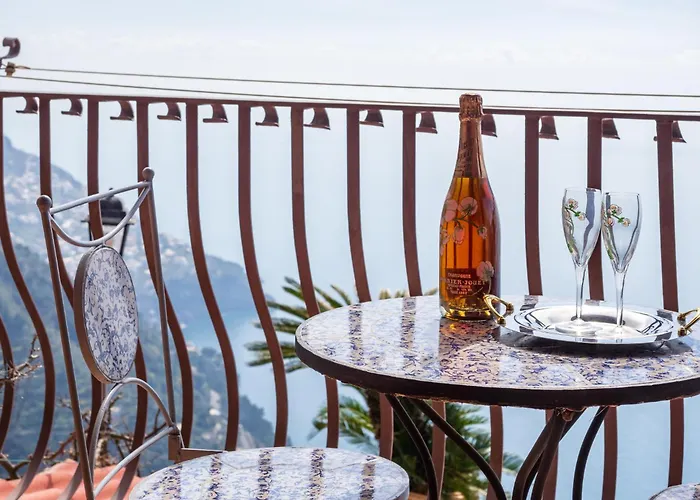 Lavinia Nocelle Позітано